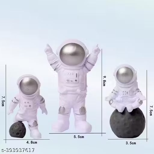 Cute Astronaut Figure 3 piece set